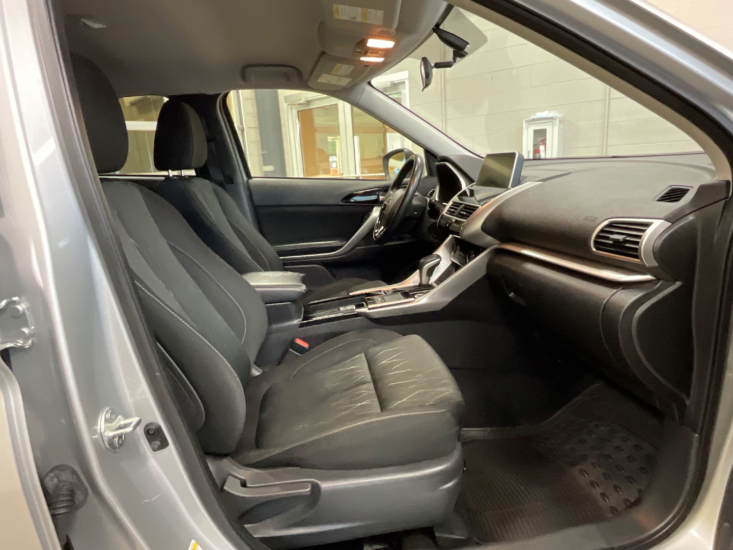 2018 Mitsubishi Eclipse Cross SE - Photo 18