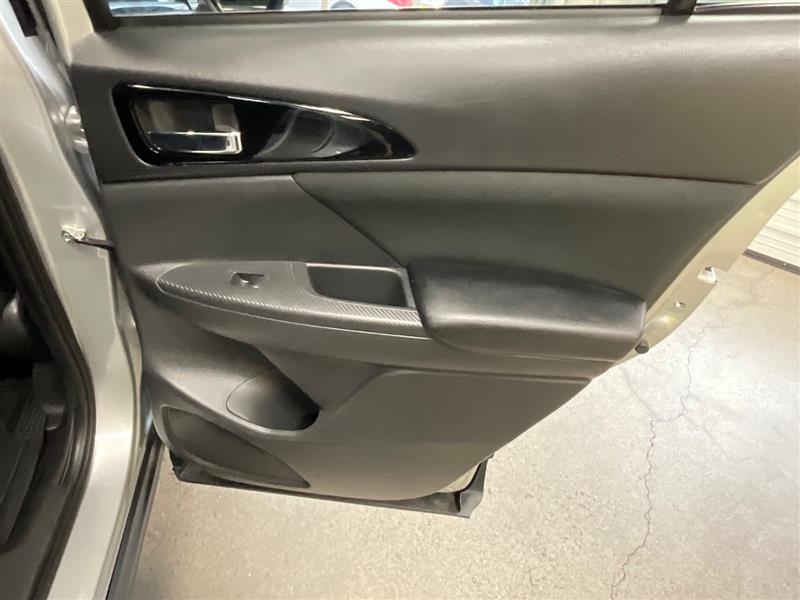 2018 MITSUBISHI ECLIPSE 