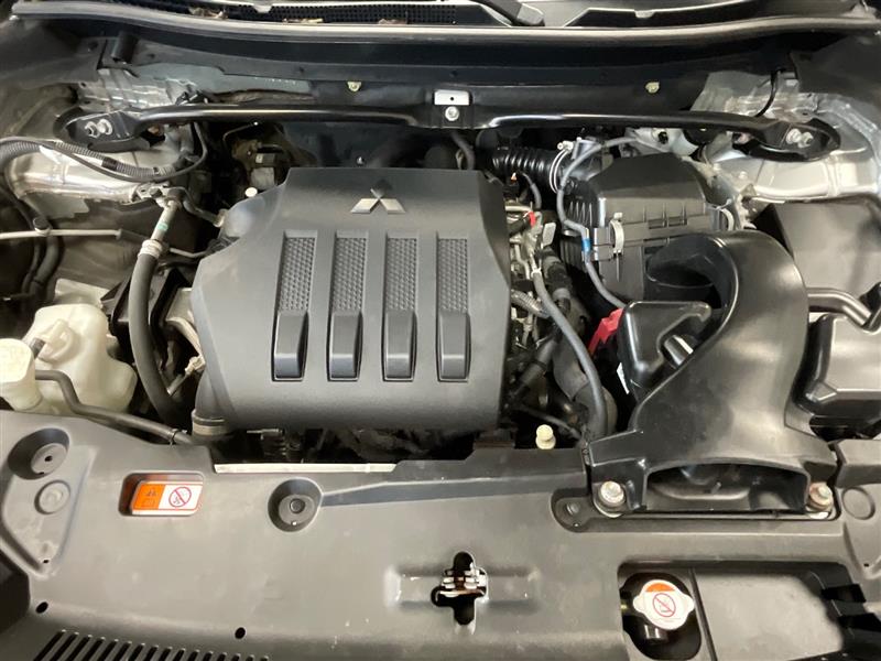 2018 MITSUBISHI ECLIPSE 