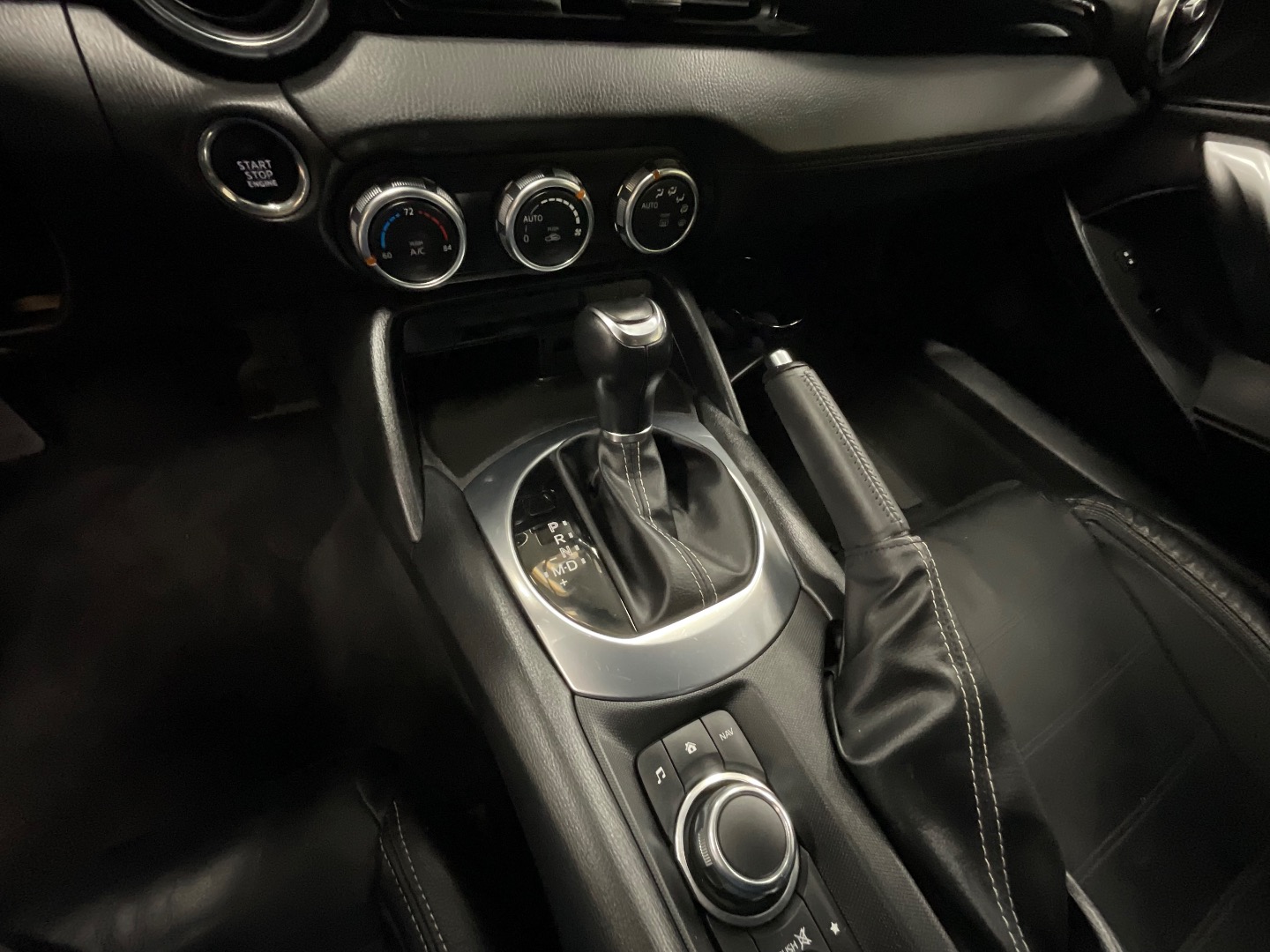 2017 FIAT 124 Spider Lusso - Photo 15