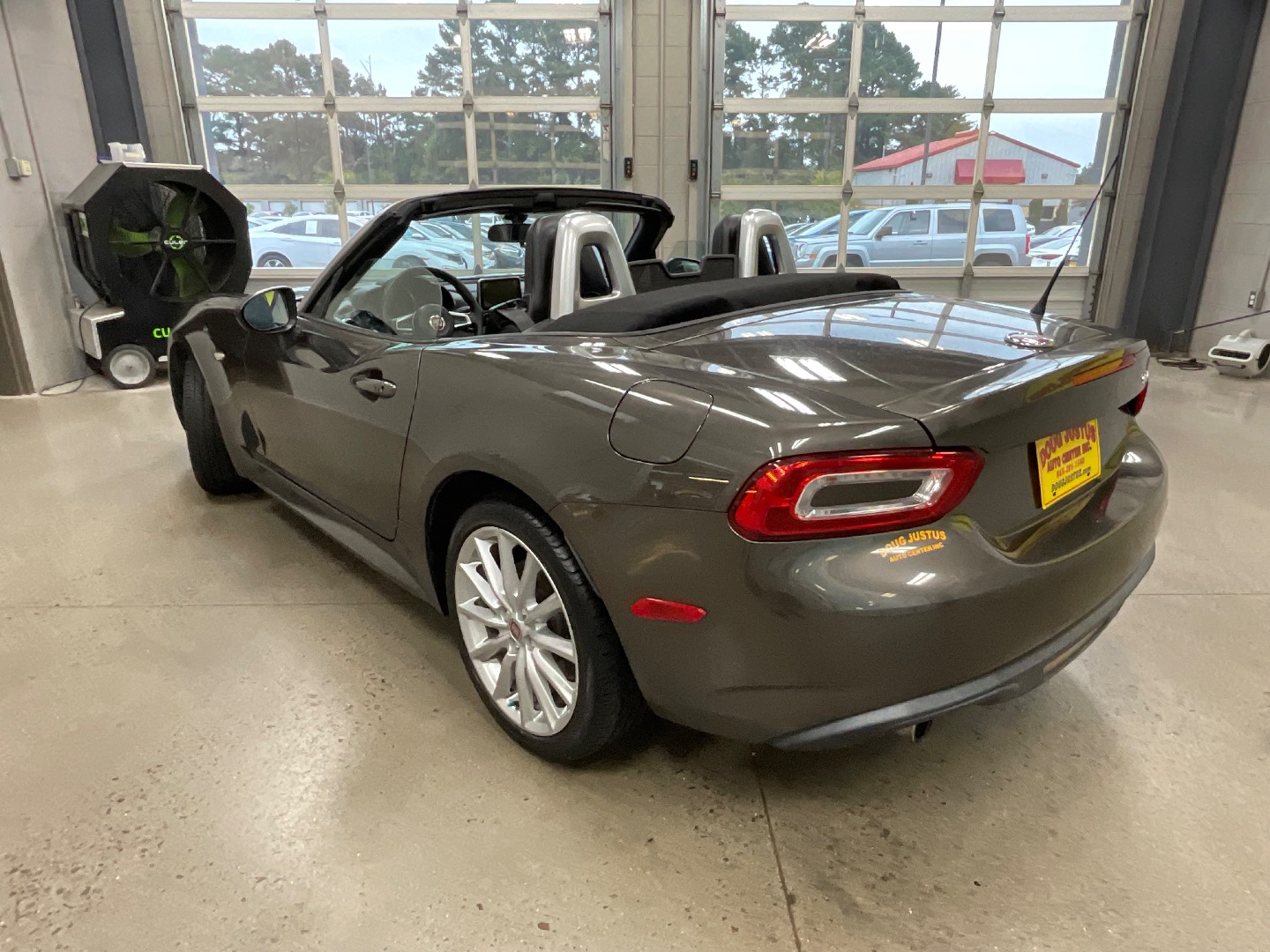 2017 FIAT 124 Spider Lusso - Photo 24