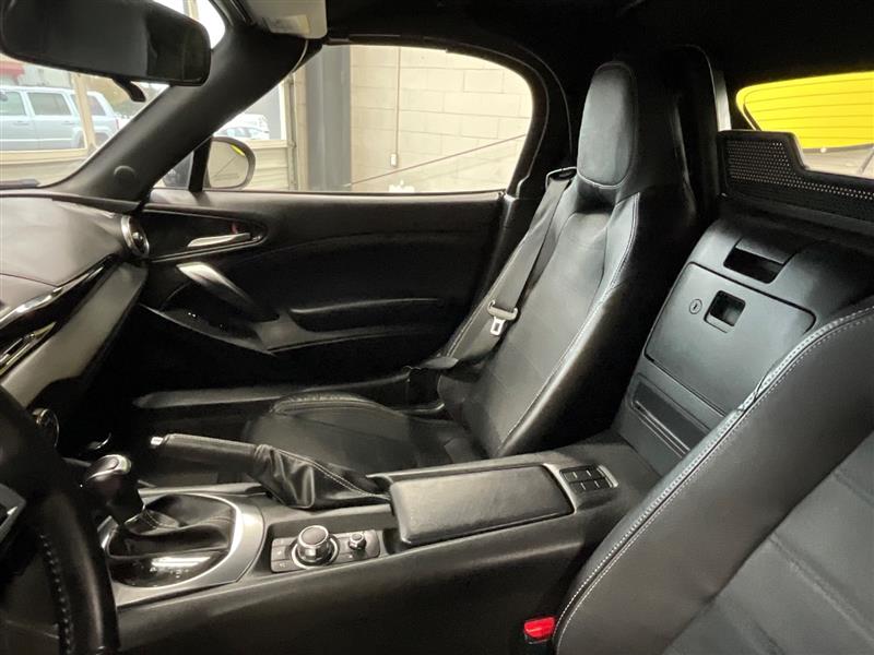 2017 FIAT 124 SPIDER LUSSO