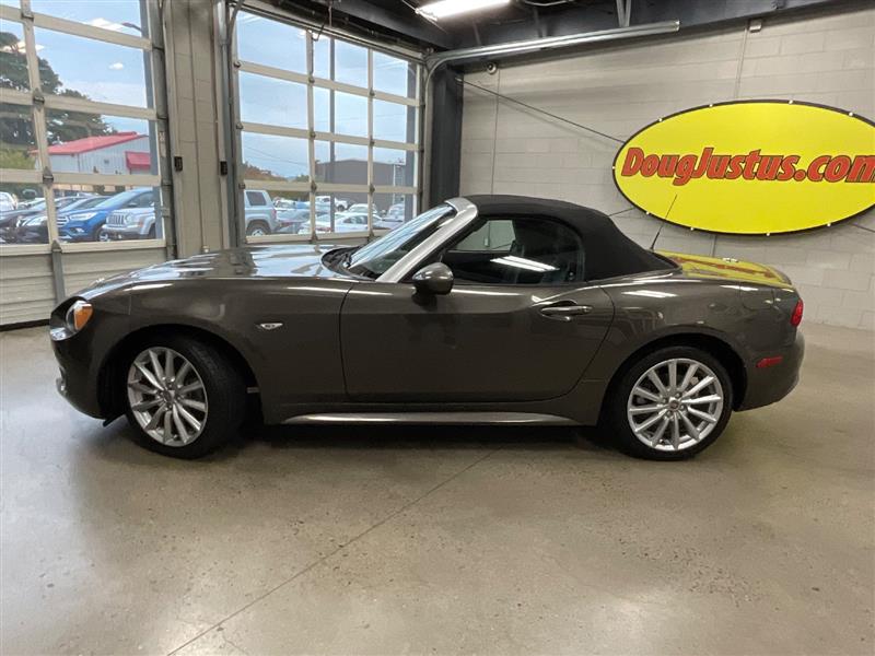 2017 FIAT 124 SPIDER LUSSO