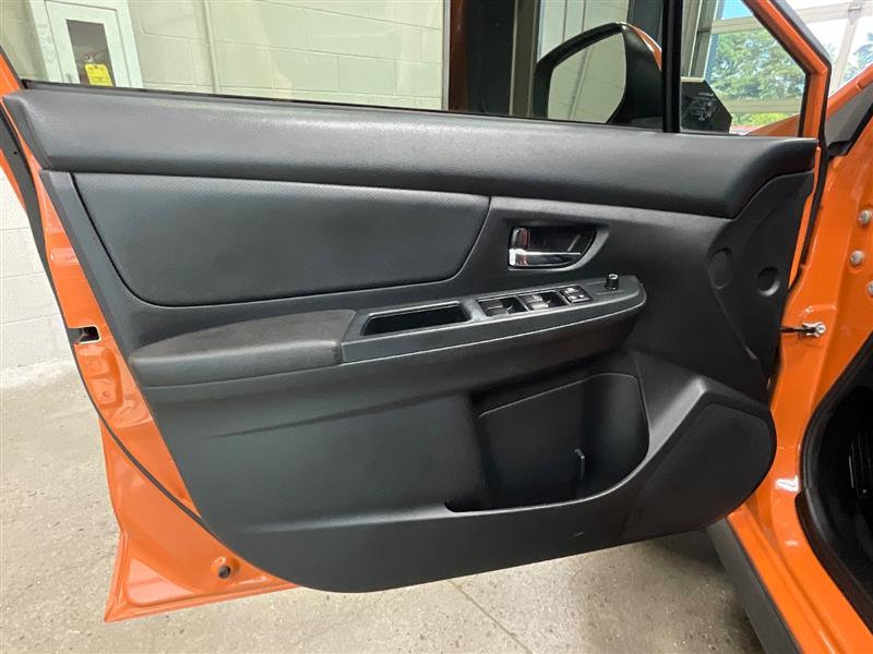 2014 SUBARU XV CROSSTREK LIMITED