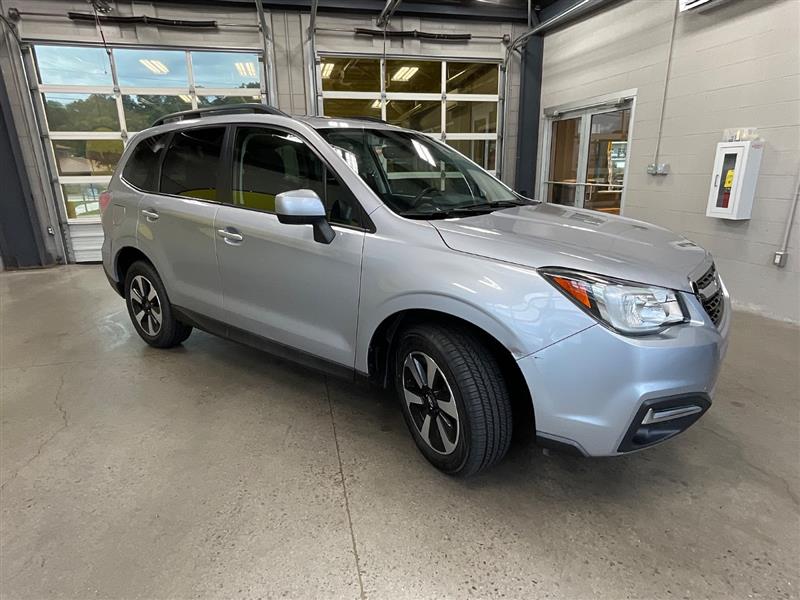 2017 SUBARU FORESTER PREMIUM