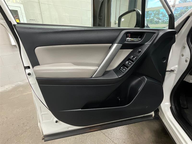 2016 SUBARU FORESTER 2.5I LIMITED