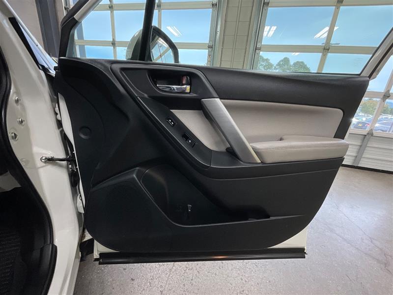 2016 SUBARU FORESTER 2.5I LIMITED