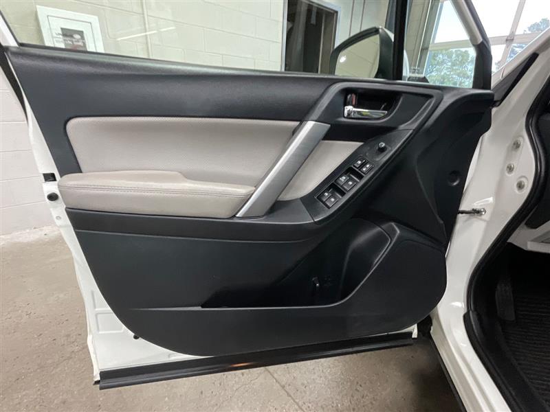 2016 SUBARU FORESTER 2.5I LIMITED