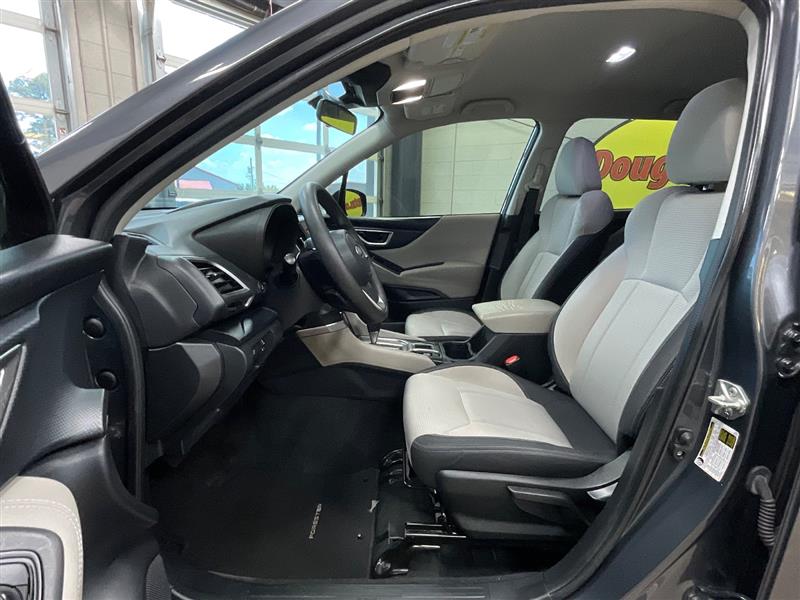 2022 SUBARU FORESTER 