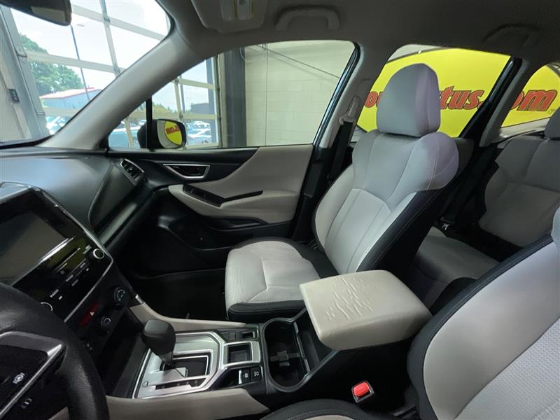 2022 SUBARU FORESTER 