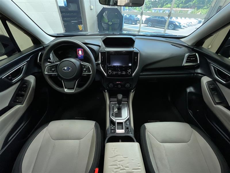 2022 SUBARU FORESTER 