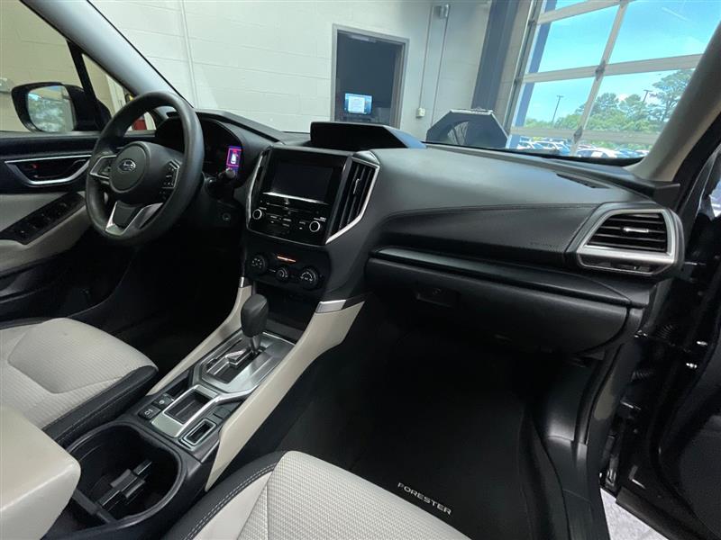 2022 SUBARU FORESTER 