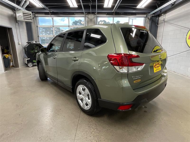 2021 SUBARU FORESTER 