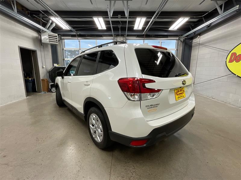 2022 SUBARU FORESTER 