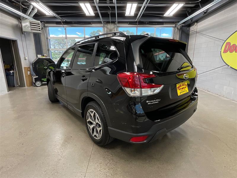2024 SUBARU FORESTER PREMIUM