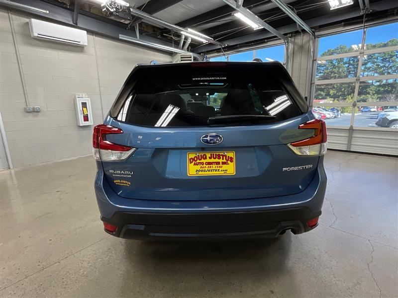2022 SUBARU FORESTER PREMIUM