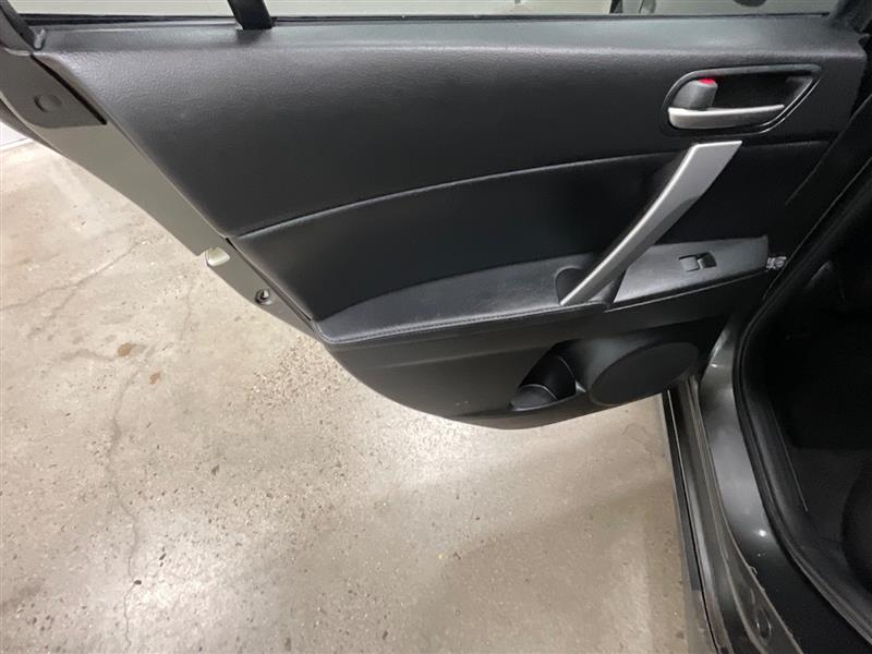 2011 MAZDA 3 HATCHBACK s Grand Touring