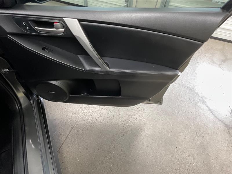 2011 MAZDA 3 HATCHBACK s Grand Touring