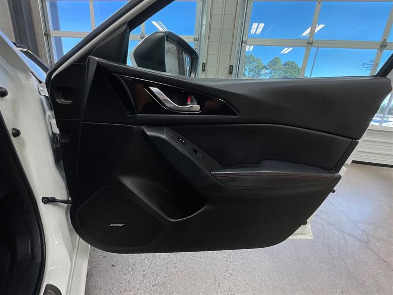 2016 MAZDA MAZDA3 S GRAND TOURING