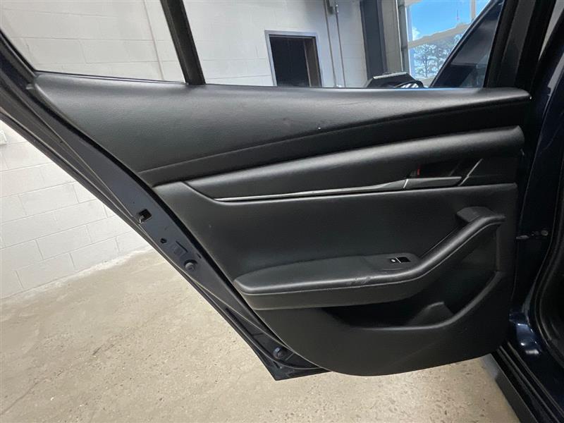 2021 MAZDA MAZDA3 Select 