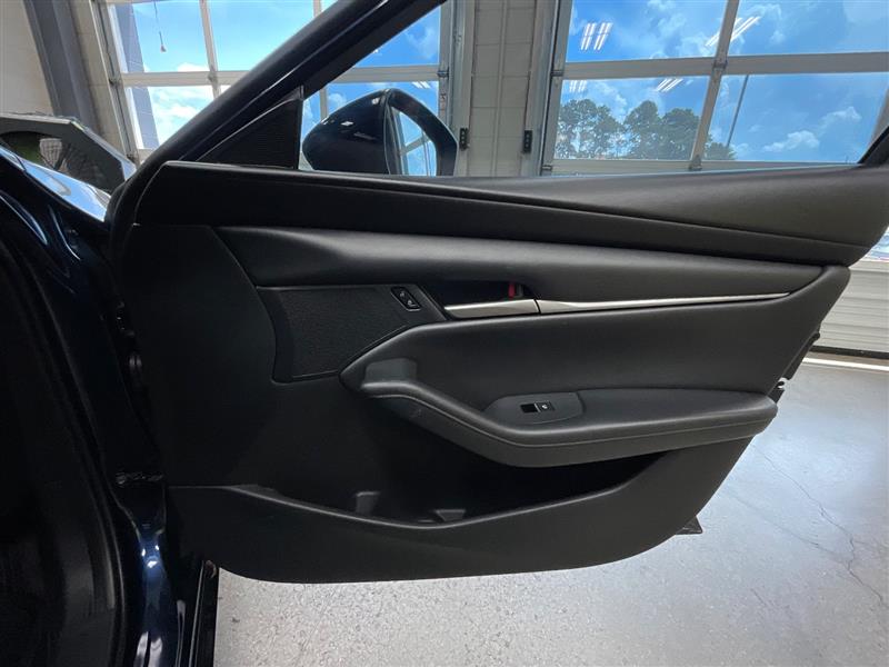 2021 MAZDA MAZDA3 Select 
