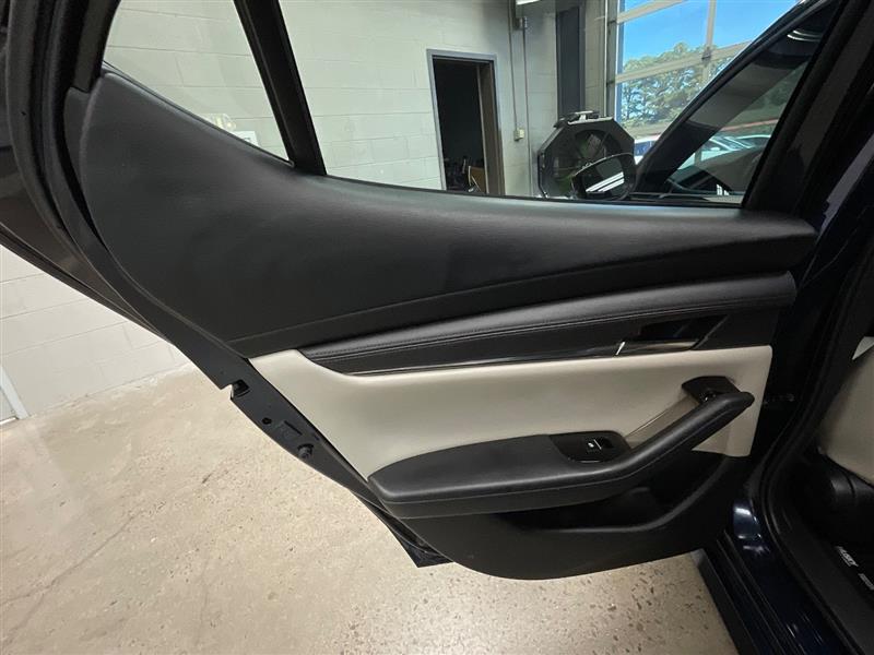 2019 MAZDA MAZDA3 HATCHBACK Preferred