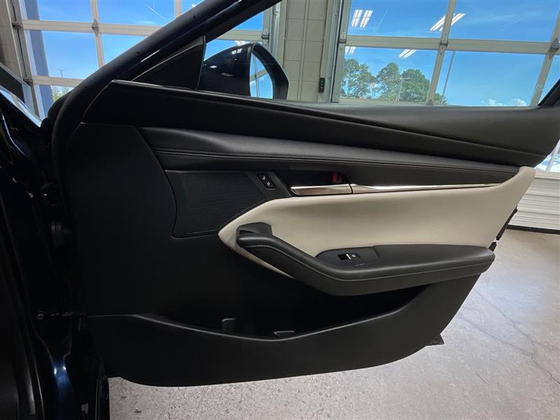 2019 MAZDA MAZDA3 HATCHBACK Preferred