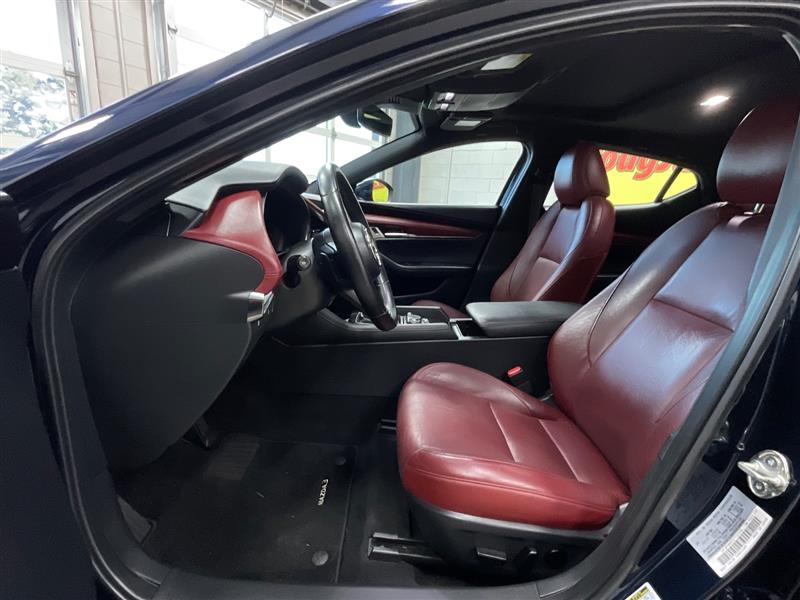 2019 MAZDA MAZDA3 HATCHBACK w/Premium Pkg