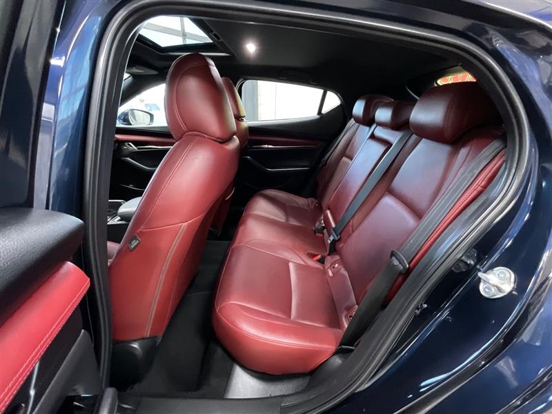2019 MAZDA MAZDA3 HATCHBACK w/Premium Pkg