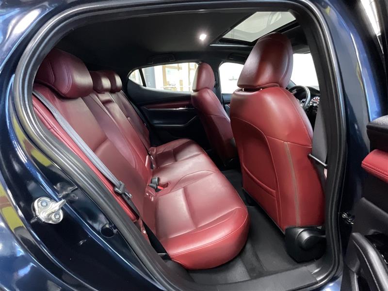 2019 MAZDA MAZDA3 HATCHBACK w/Premium Pkg