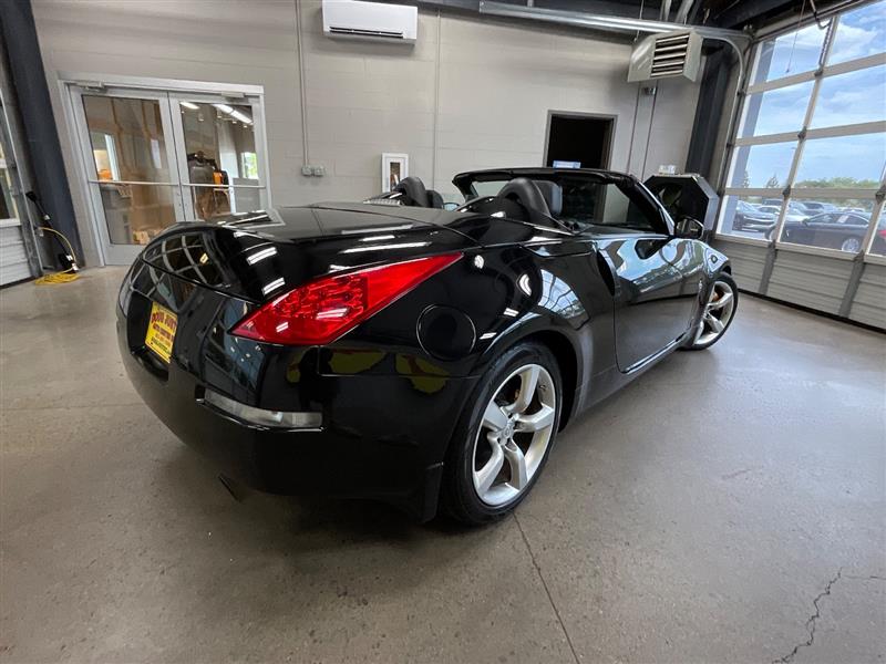 2006 NISSAN 350Z GRAND TOURING