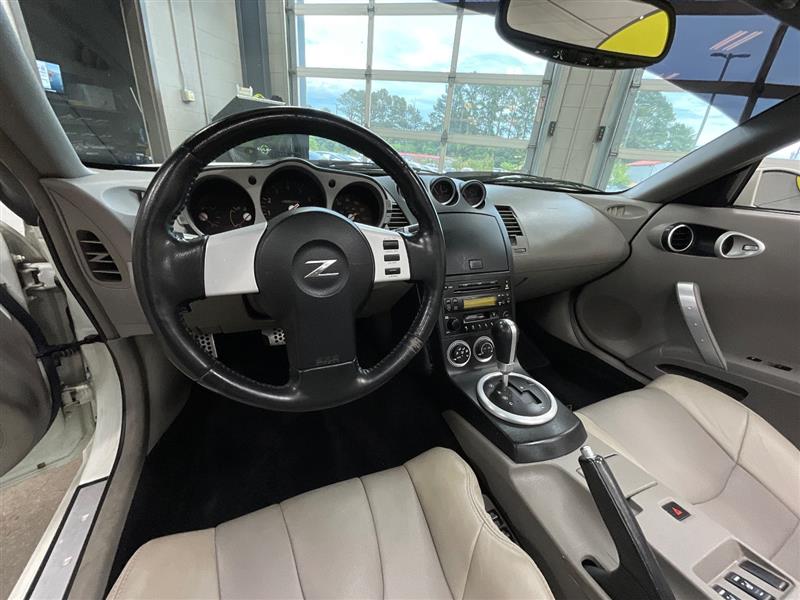 2004 NISSAN 350Z TOURING