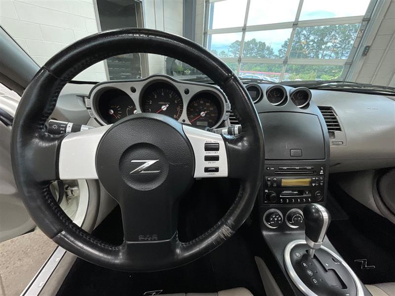 2004 NISSAN 350Z TOURING