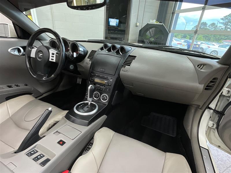 2004 NISSAN 350Z TOURING