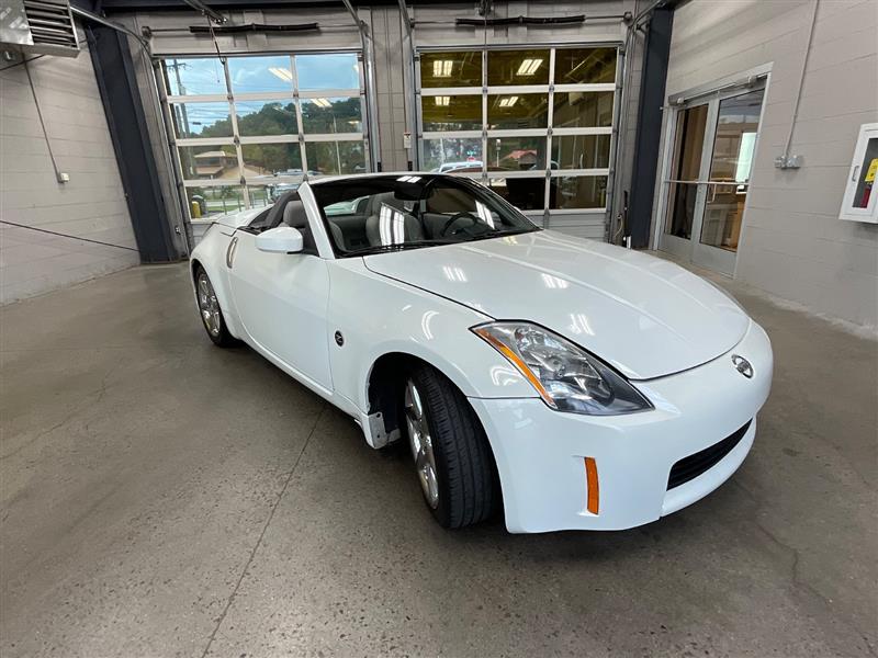 2004 NISSAN 350Z TOURING