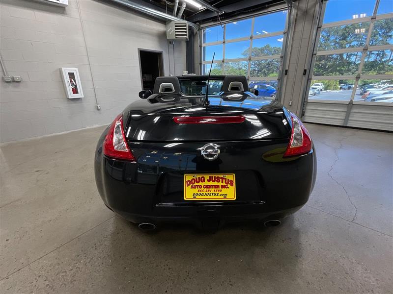 2012 NISSAN 370Z TOURING