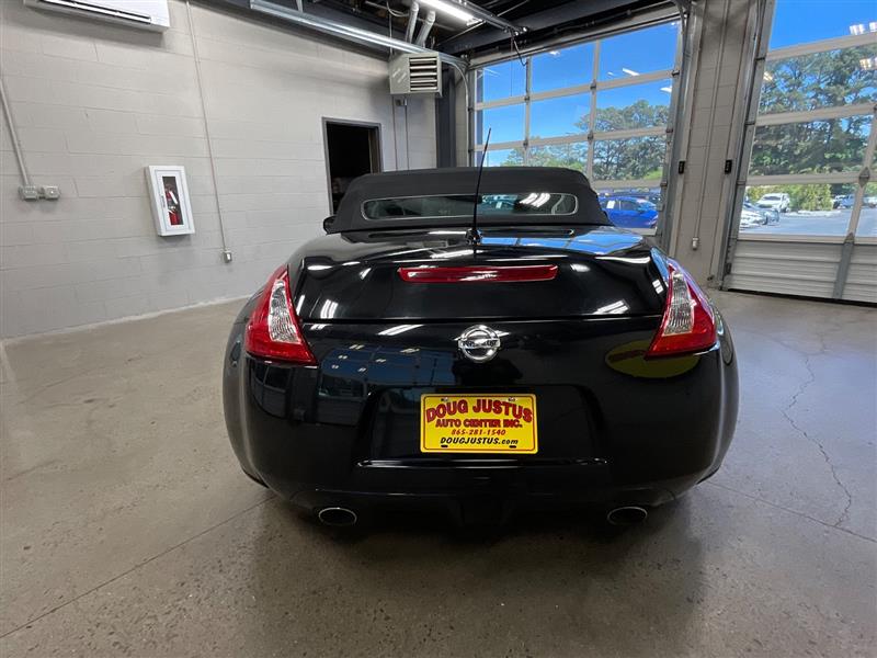 2012 NISSAN 370Z TOURING