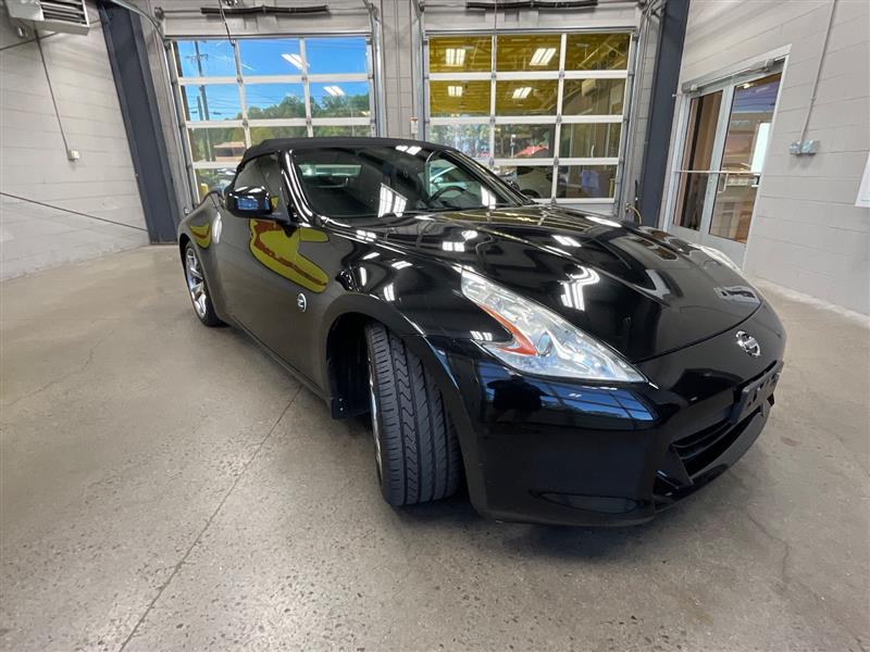 2012 NISSAN 370Z TOURING