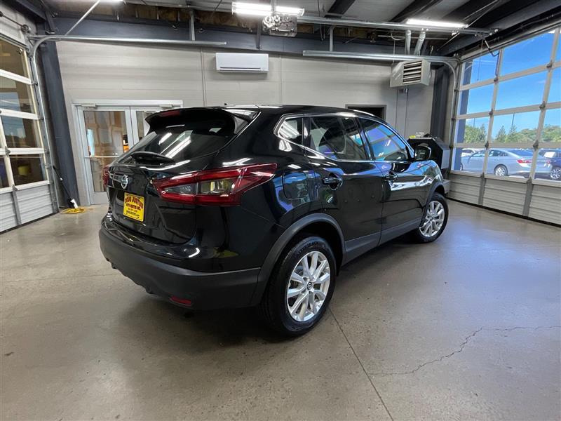 2021 NISSAN ROGUE SPORT S