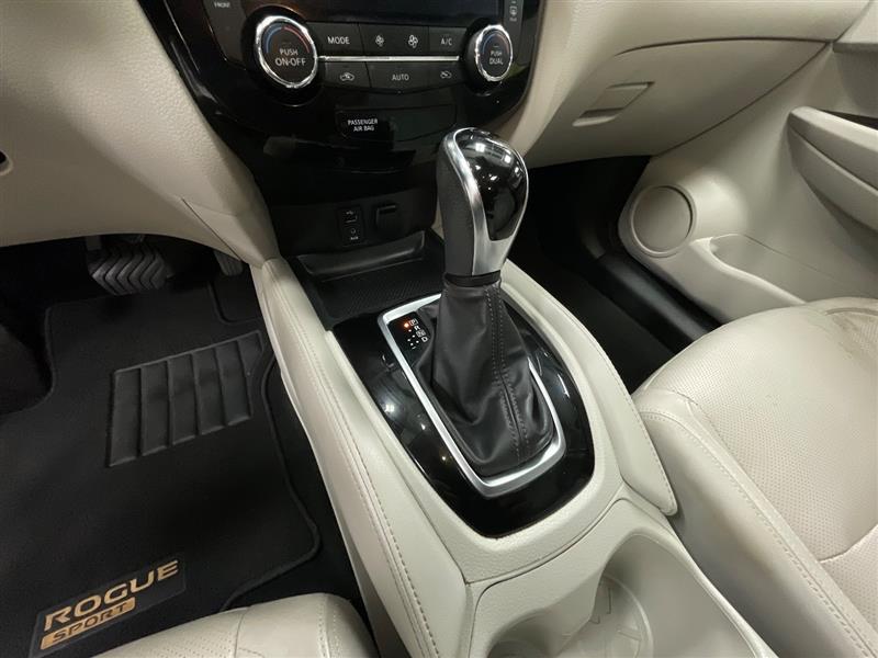 2017 NISSAN ROGUE SPORT SL