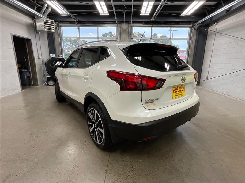 2017 NISSAN ROGUE SPORT SL