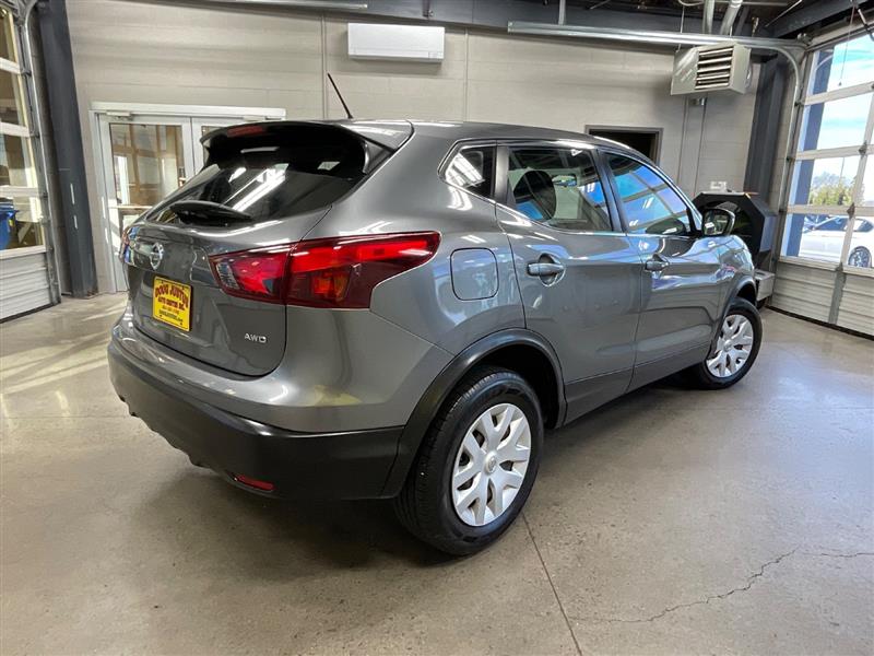 2019 NISSAN ROGUE SPORT S
