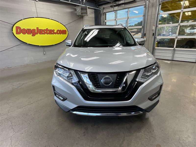 2017 NISSAN ROGUE SL