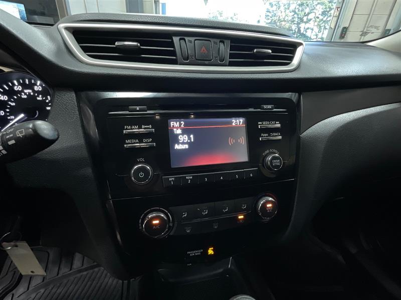 2016 NISSAN ROGUE S
