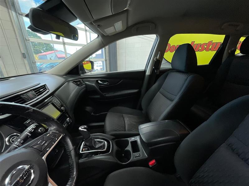 2020 NISSAN ROGUE SV
