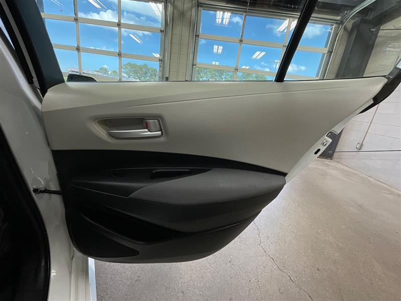 2021 TOYOTA COROLLA HYBRID LE