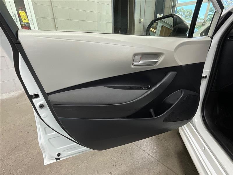 2021 TOYOTA COROLLA HYBRID LE