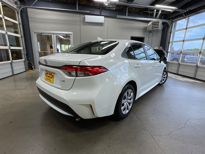 2022 TOYOTA COROLLA LE