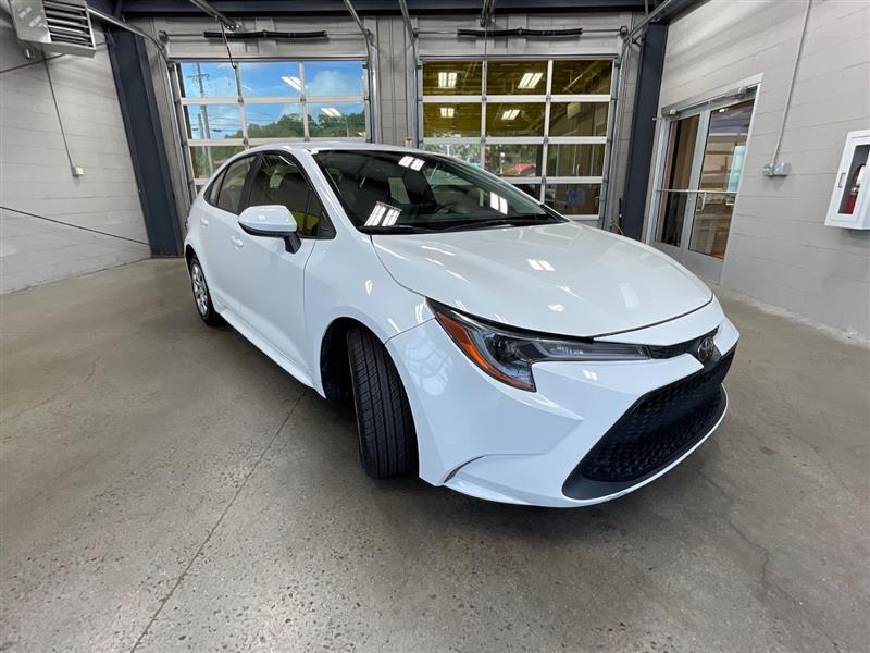 2022 TOYOTA COROLLA LE
