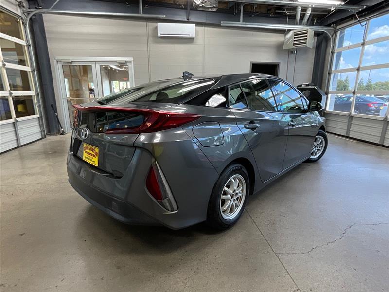 2017 TOYOTA PRIUS PRIME Premium